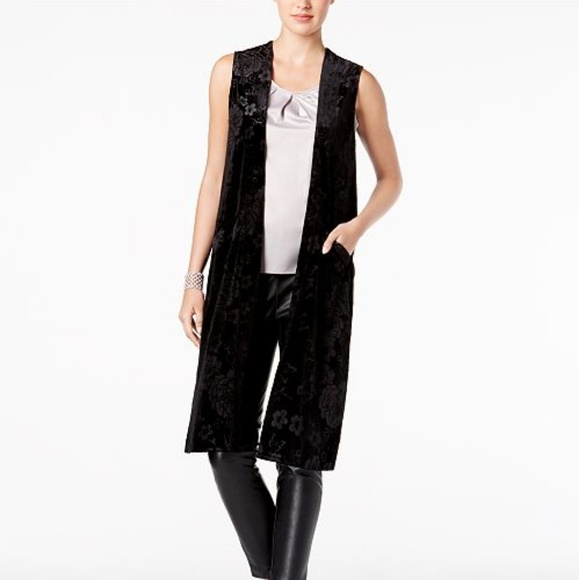 Steve Madden Eastern Flair Embossed Velvet Vest M - Picture 3 of 3